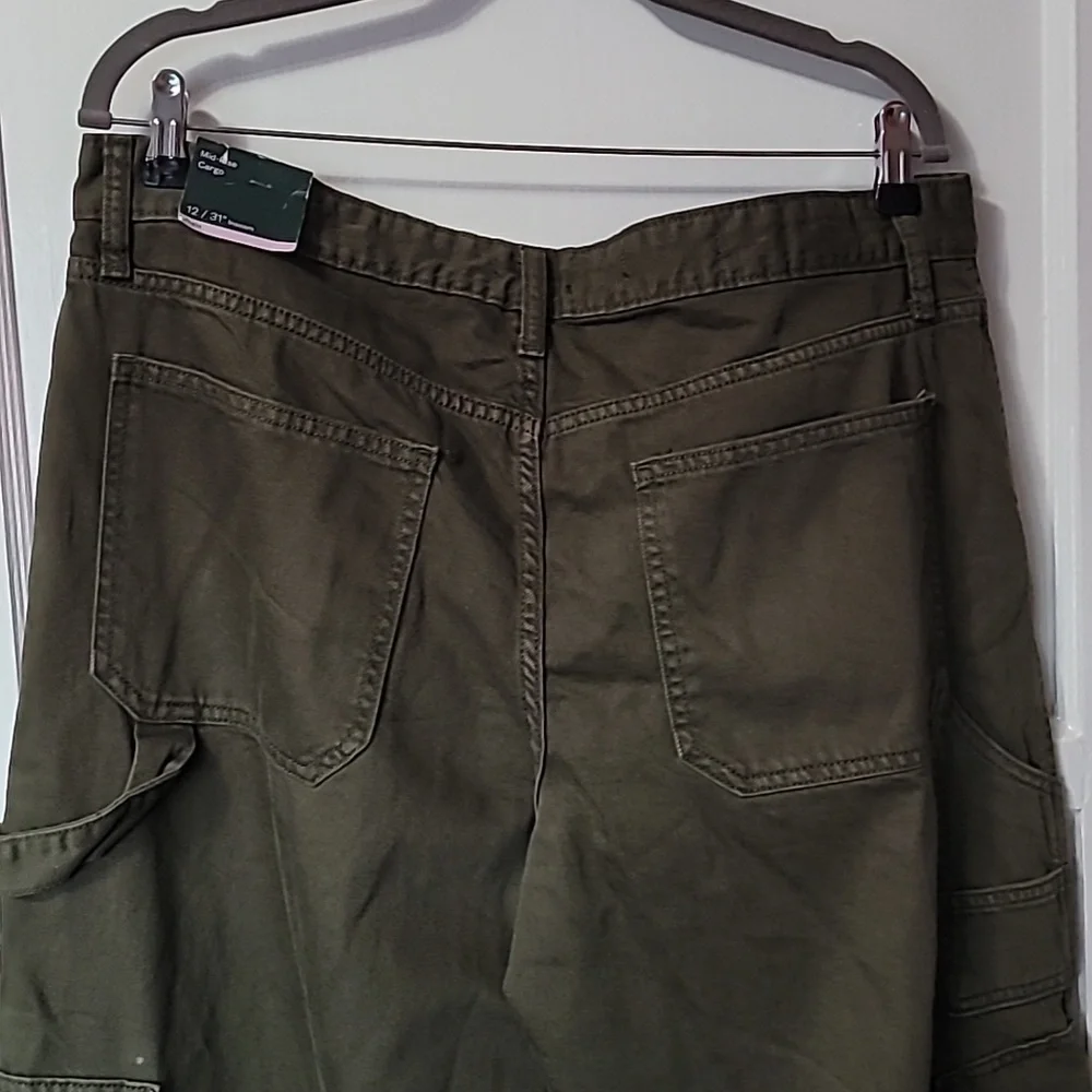 Wild Fable Mid Rise Cargo - Picture 9 of 13